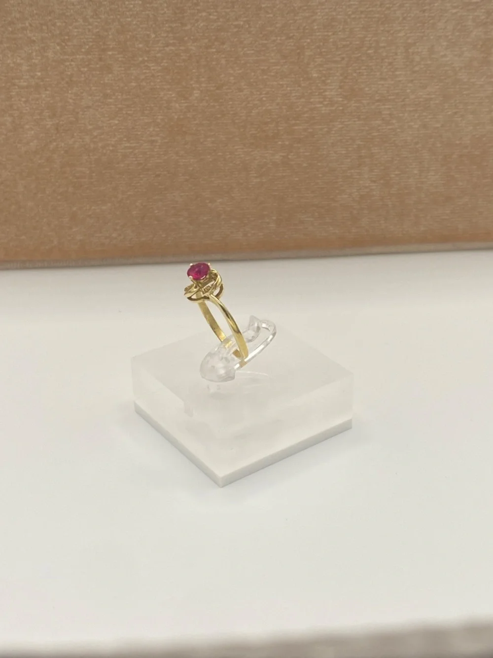Gorgeous Ruby Floral Spiral Gold-tone Setting Antique Style Unique Sculptural
